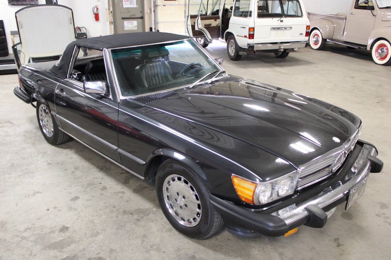 Used 1988 Mercedes-Benz 560 SL image 18