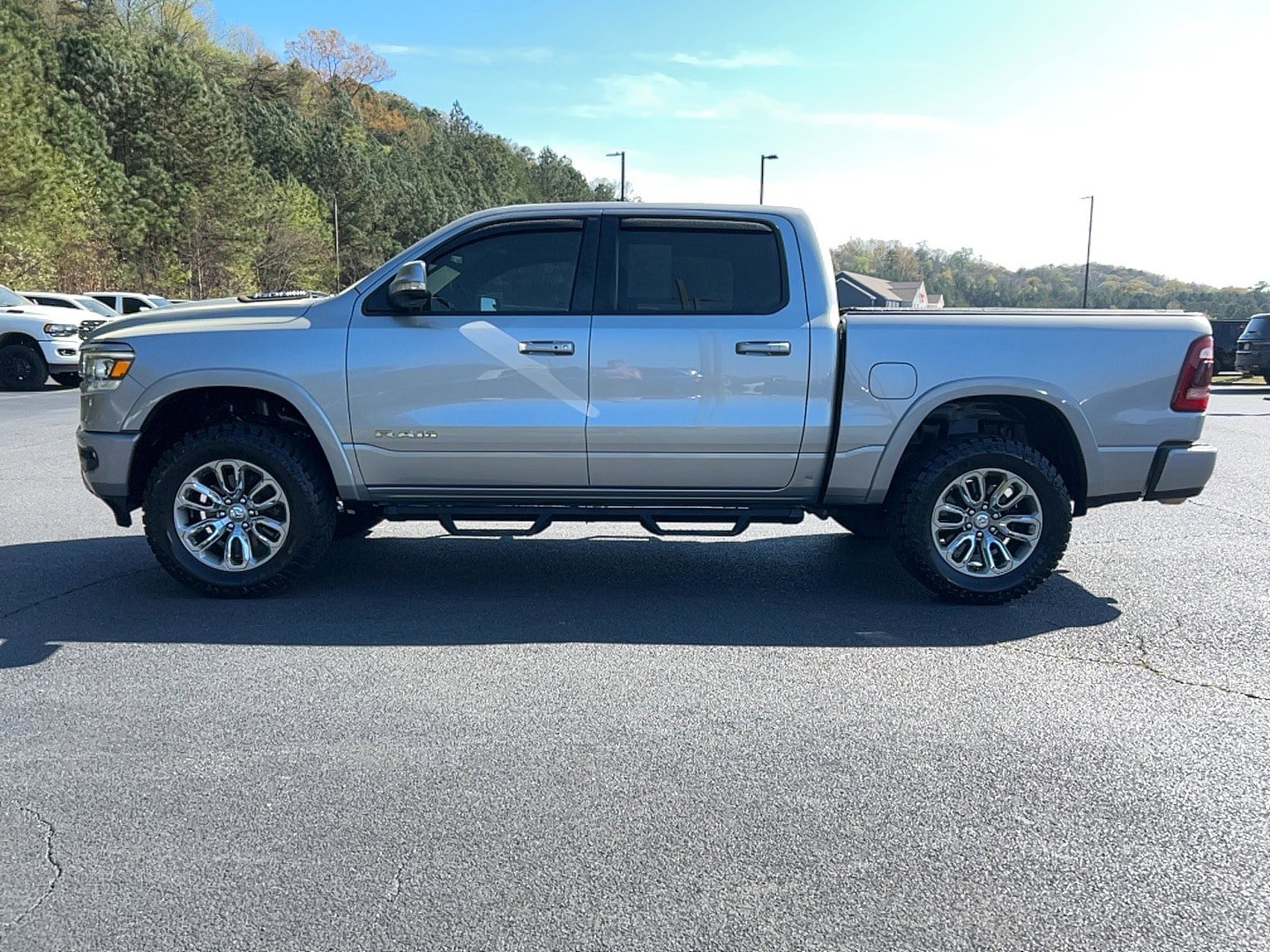 Used 2019 RAM 1500 Laramie w/ Sport Appearance Package image 8