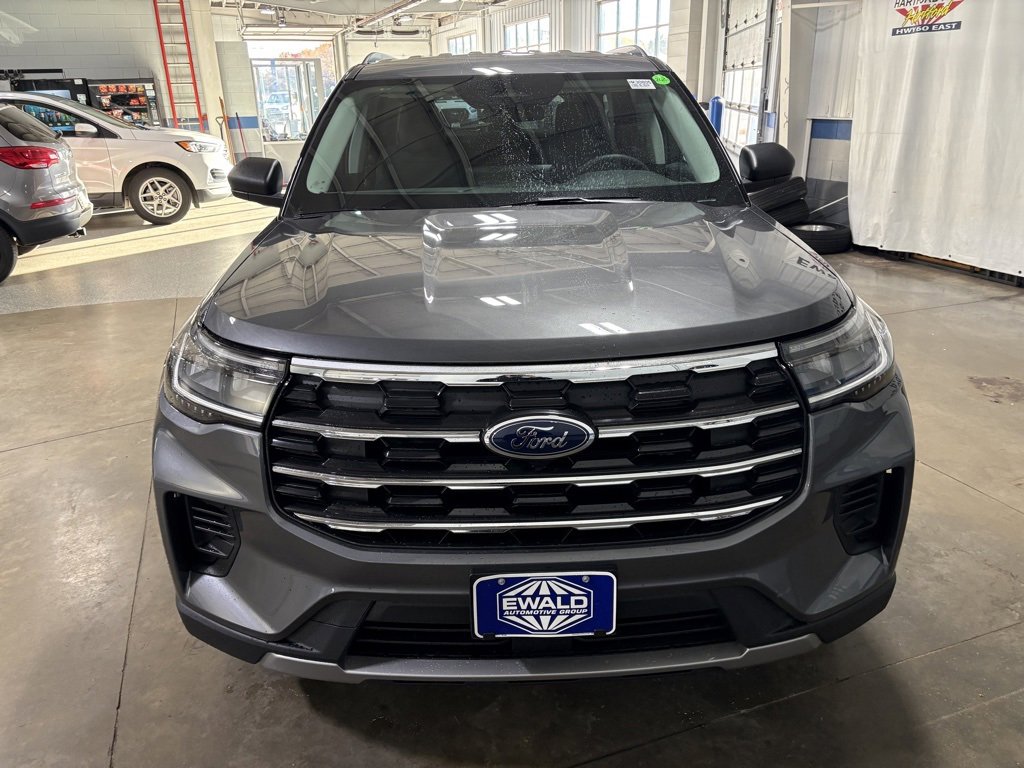 New 2026 Ford Explorer Active image 3