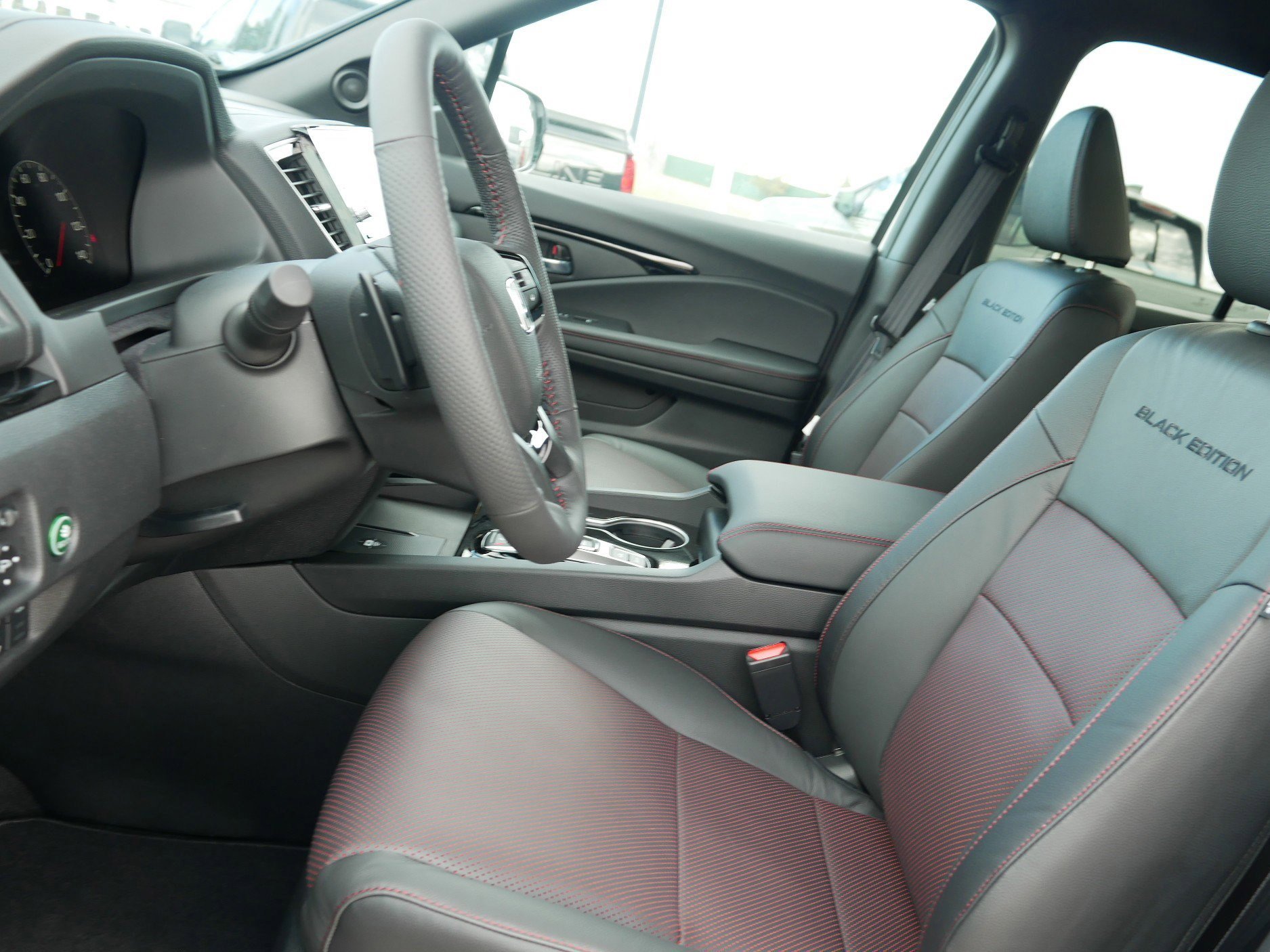 New 2026 Honda Ridgeline Black Edition image 5