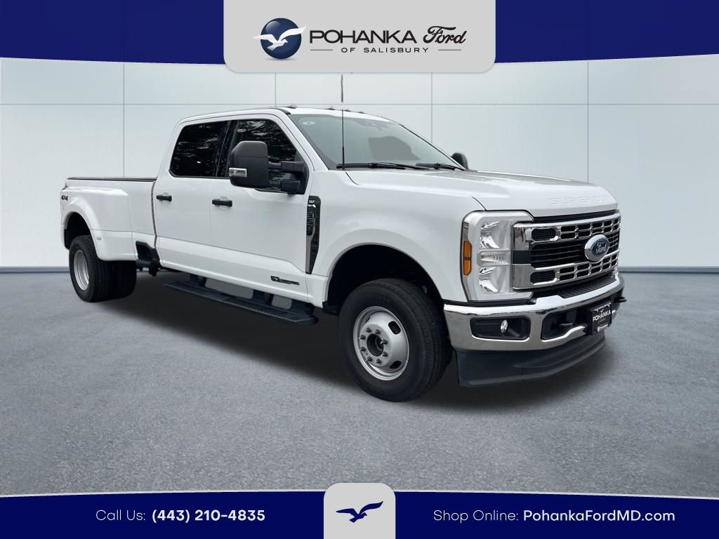Certified 2024 Ford F350 XLT image 4