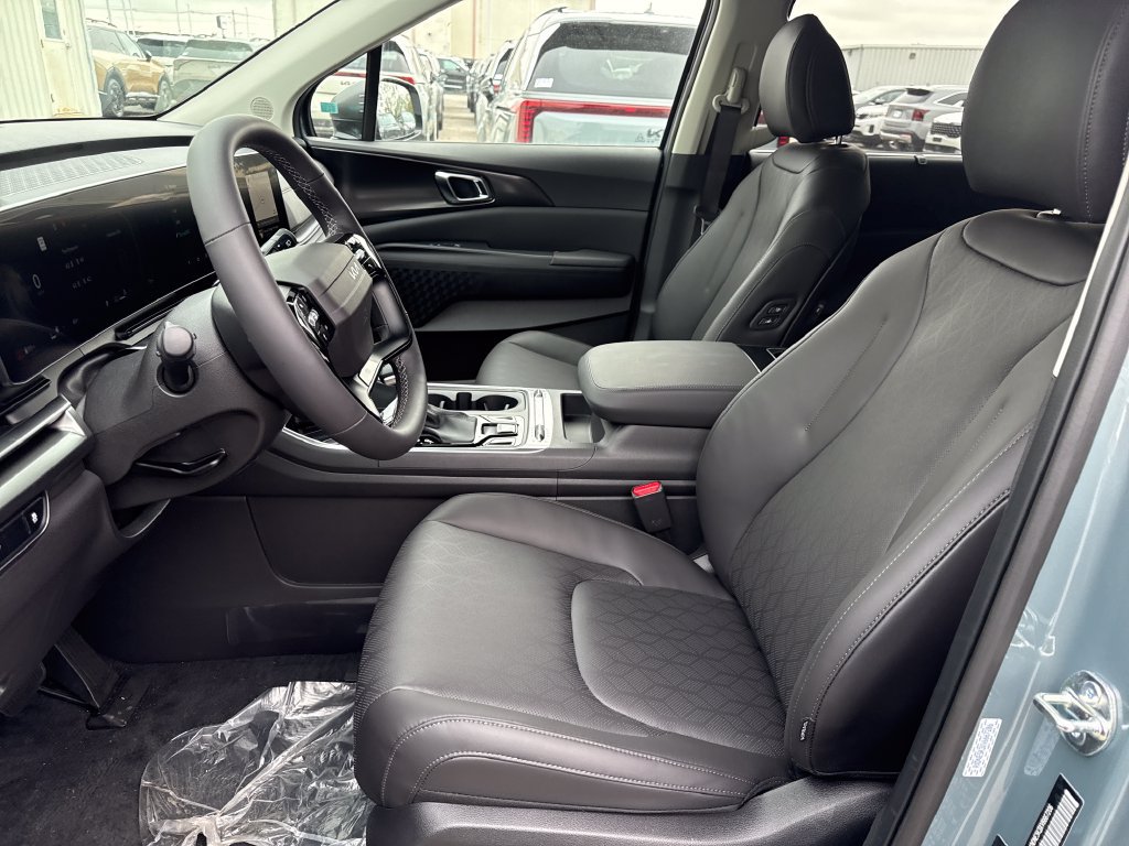 New 2027 Kia Carnival SX FWD image 13