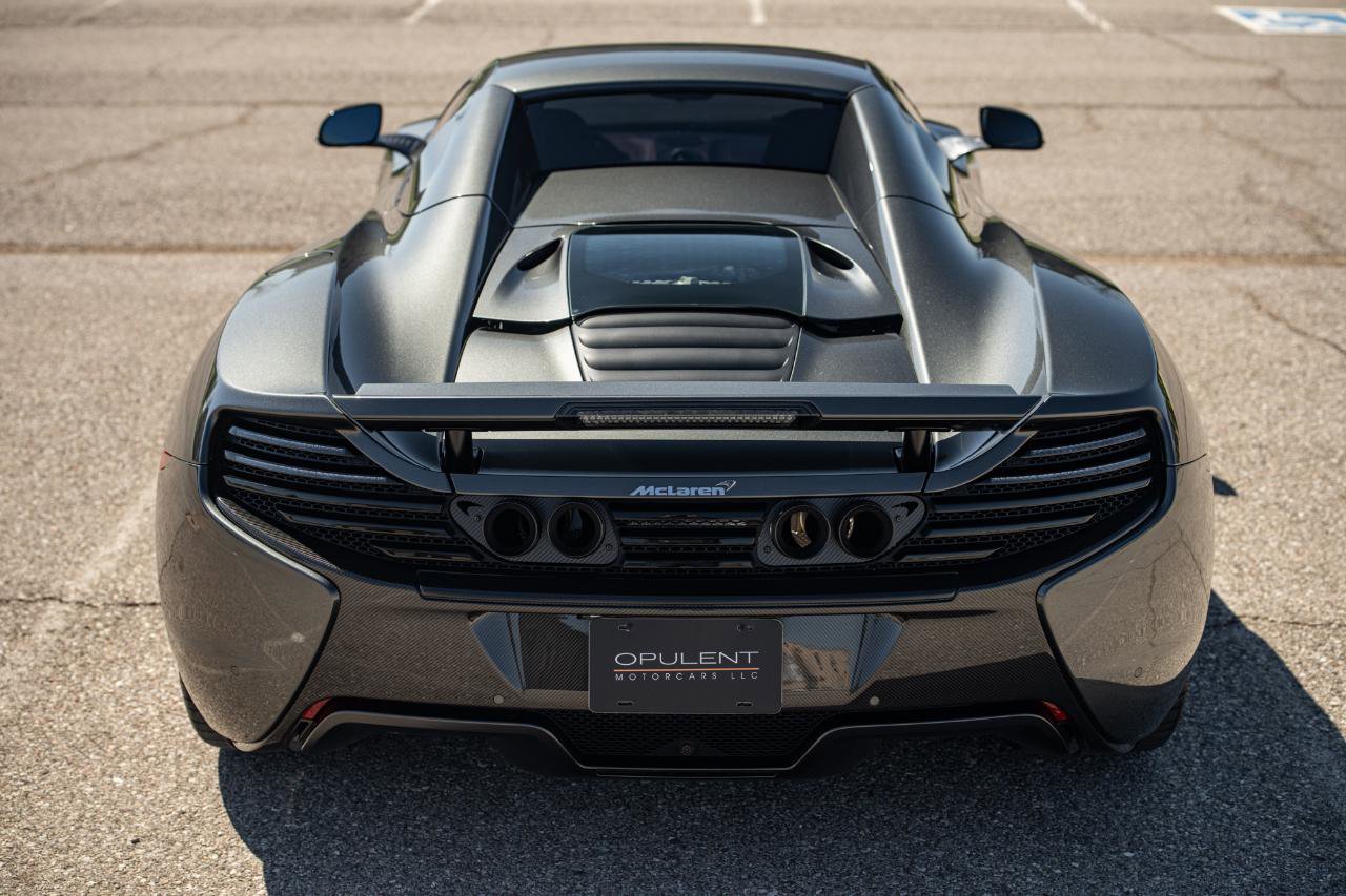 Used 2016 McLaren 650S Spider image 18