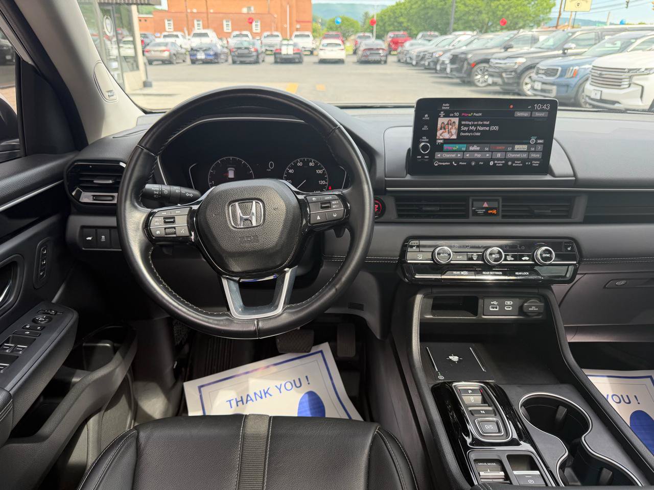 Used 2023 Honda Pilot Touring image 11