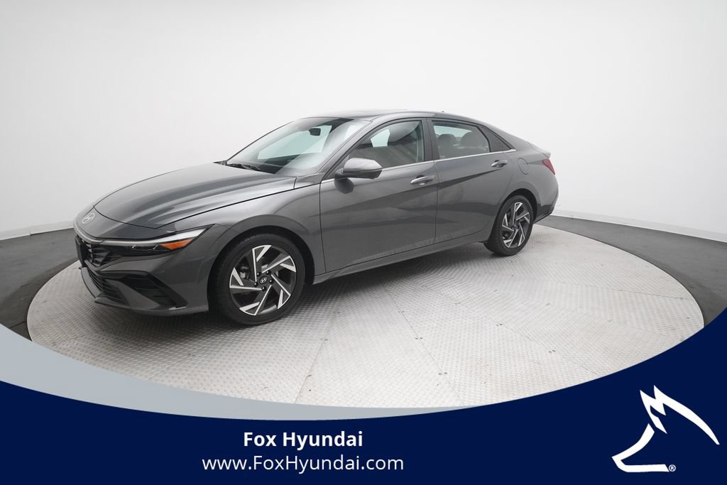 Used 2024 Hyundai Elantra Limited FWD image 1