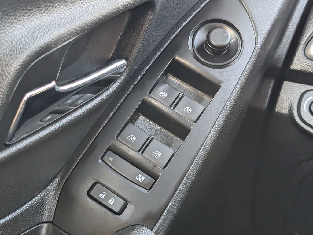 Used 2020 Chevrolet Trax LS image 13