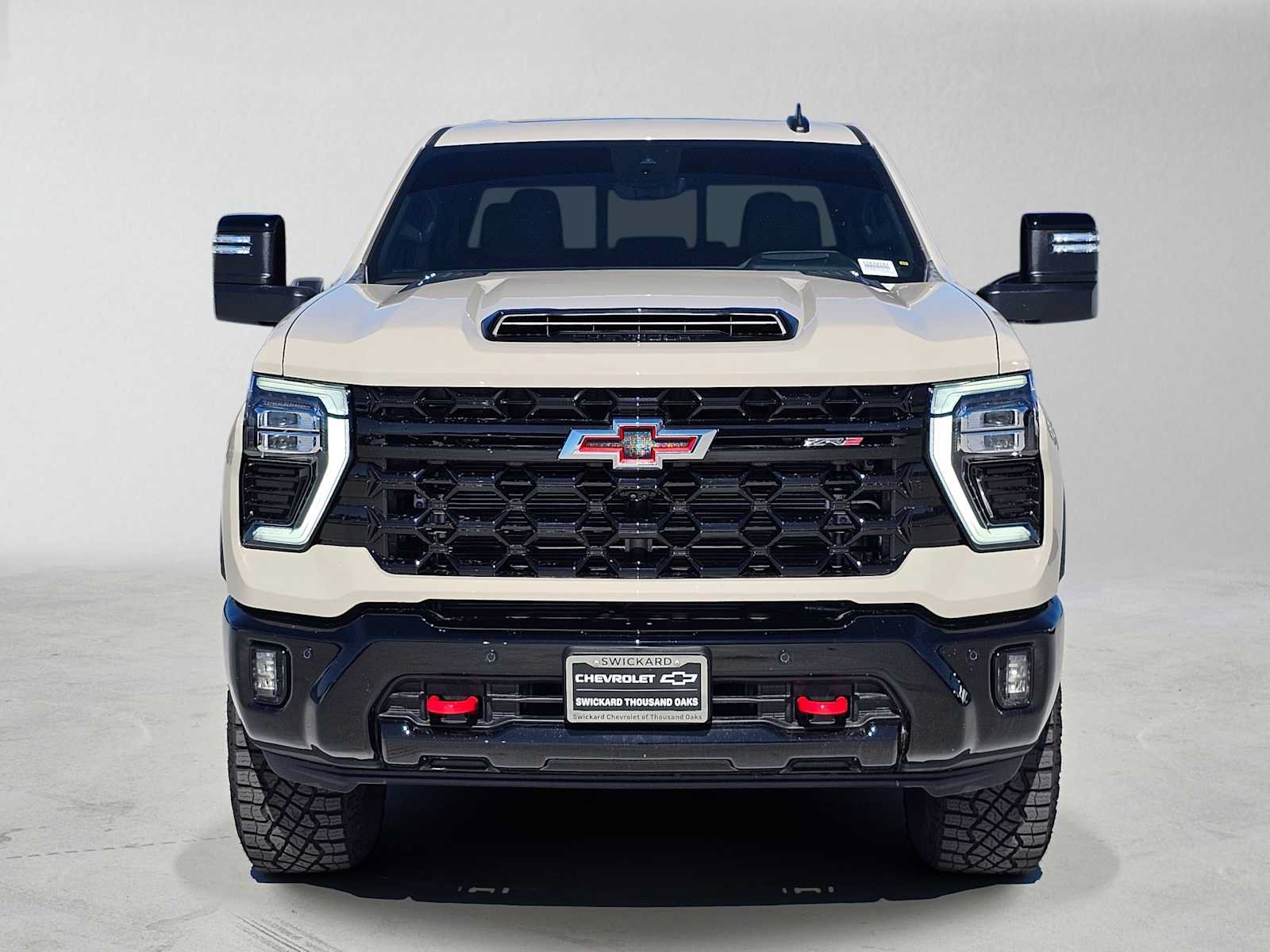 Used 2026 Chevrolet Silverado 2500 ZR2 AWD/4WD image 8