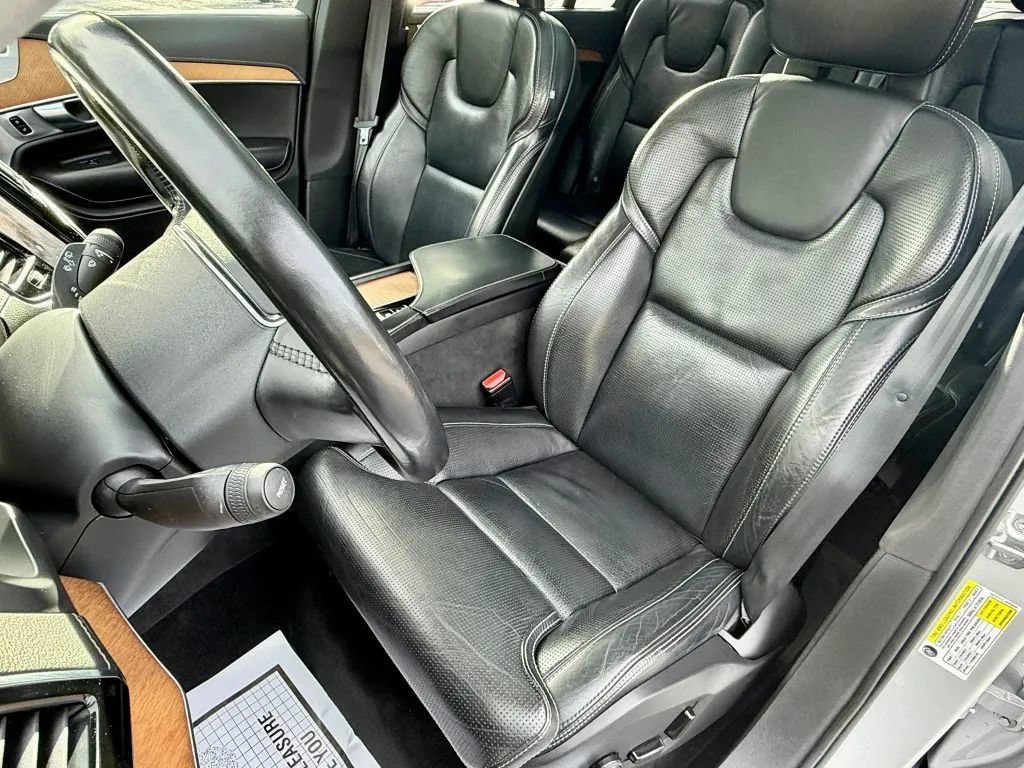Used 2018 Volvo XC90 T6 Inscription w/ Convenience Package AWD/4WD image 12