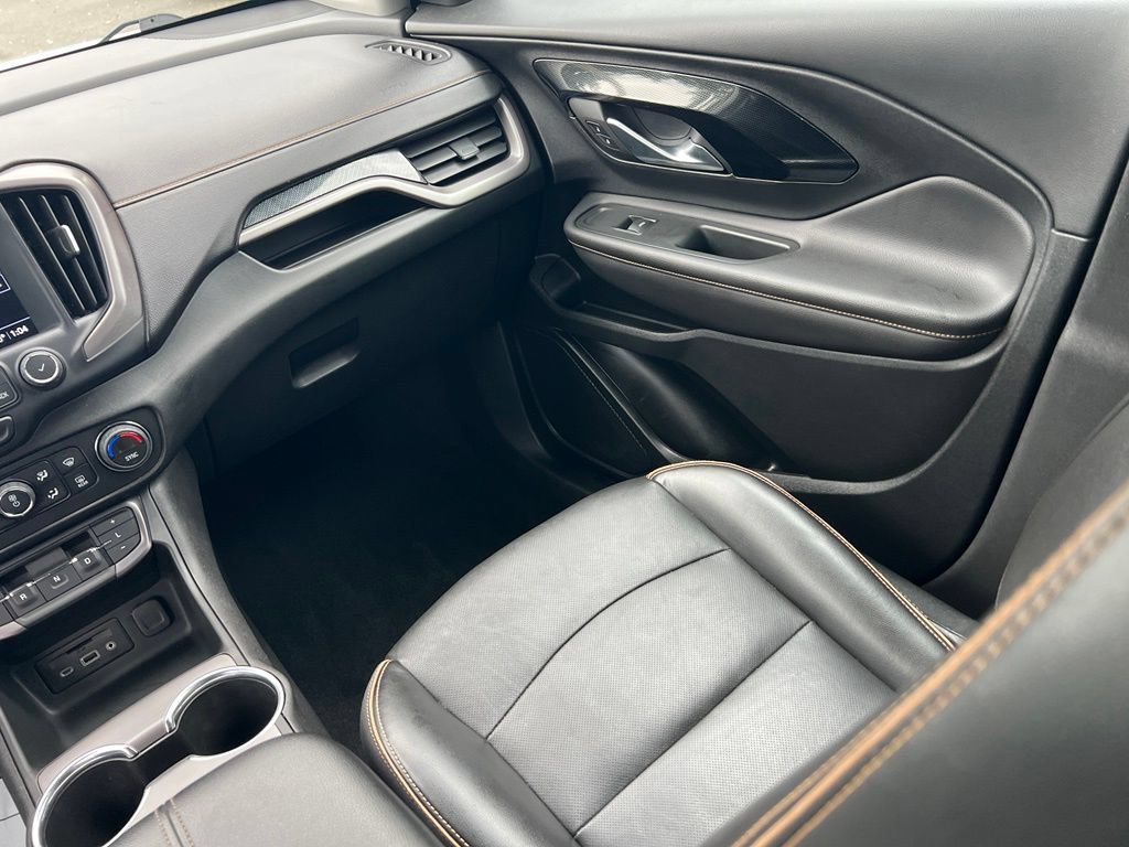 Used 2022 GMC Terrain AT4 AWD/4WD image 13
