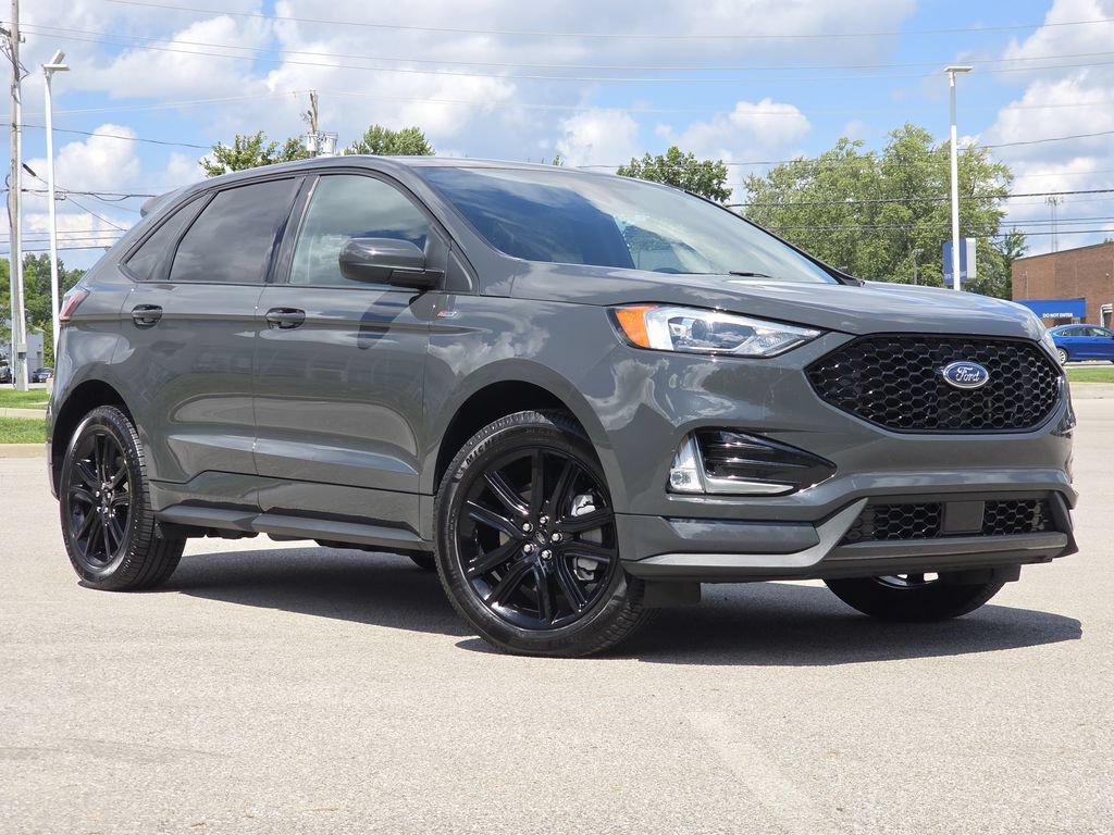 Used 2021 Ford Edge ST-Line AWD/4WD image 4