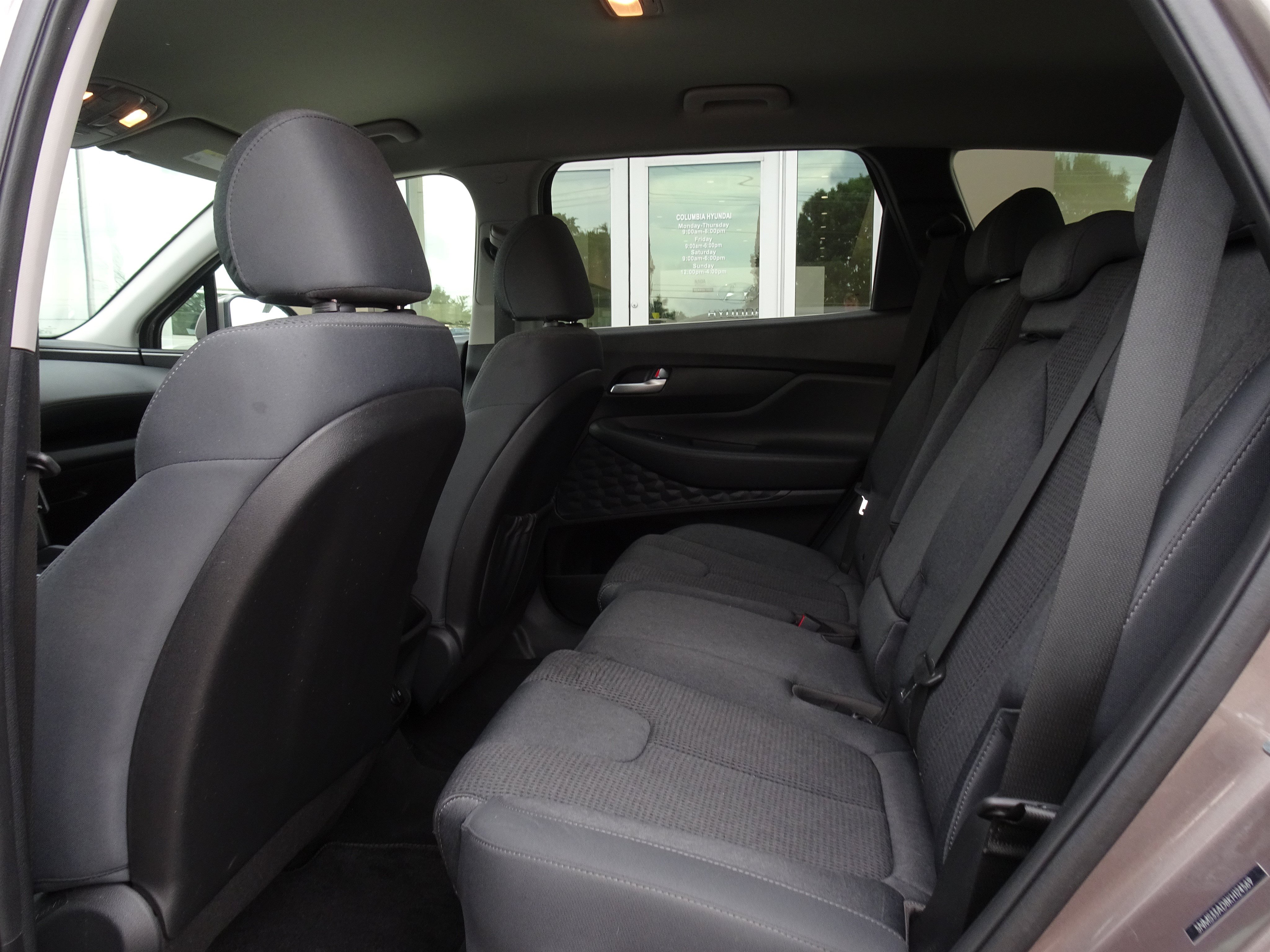 Used 2019 Hyundai Santa Fe SEL FWD image 14