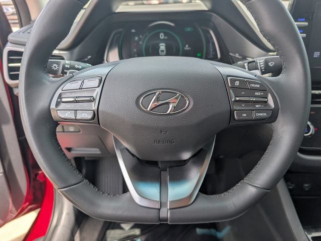Used 2022 Hyundai Ioniq SE FWD image 12