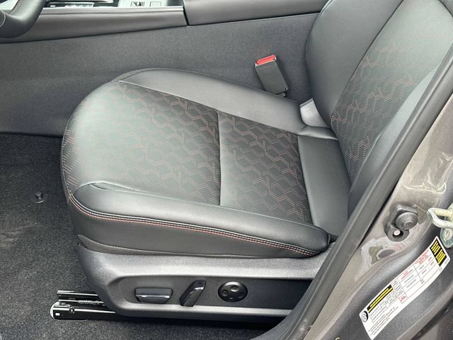 New 2026 Nissan Sentra SR w/ SR Premium Package FWD image 23