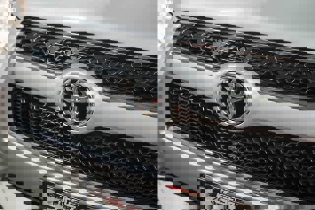 Used 2012 Toyota RAV4 Limited w/ Navigation Value Pkg image 8