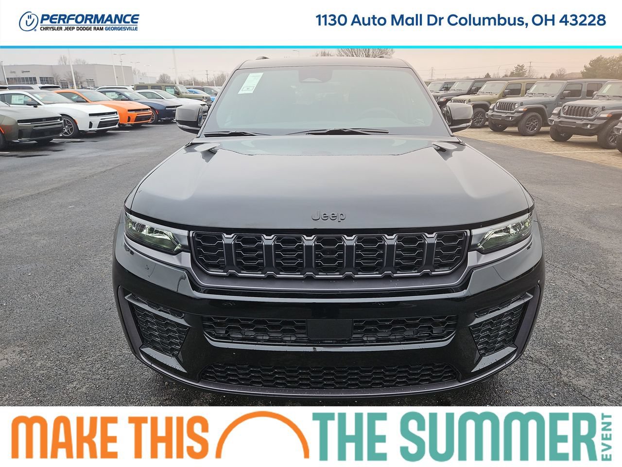 New 2026 Jeep Grand Cherokee Altitude AWD/4WD image 2