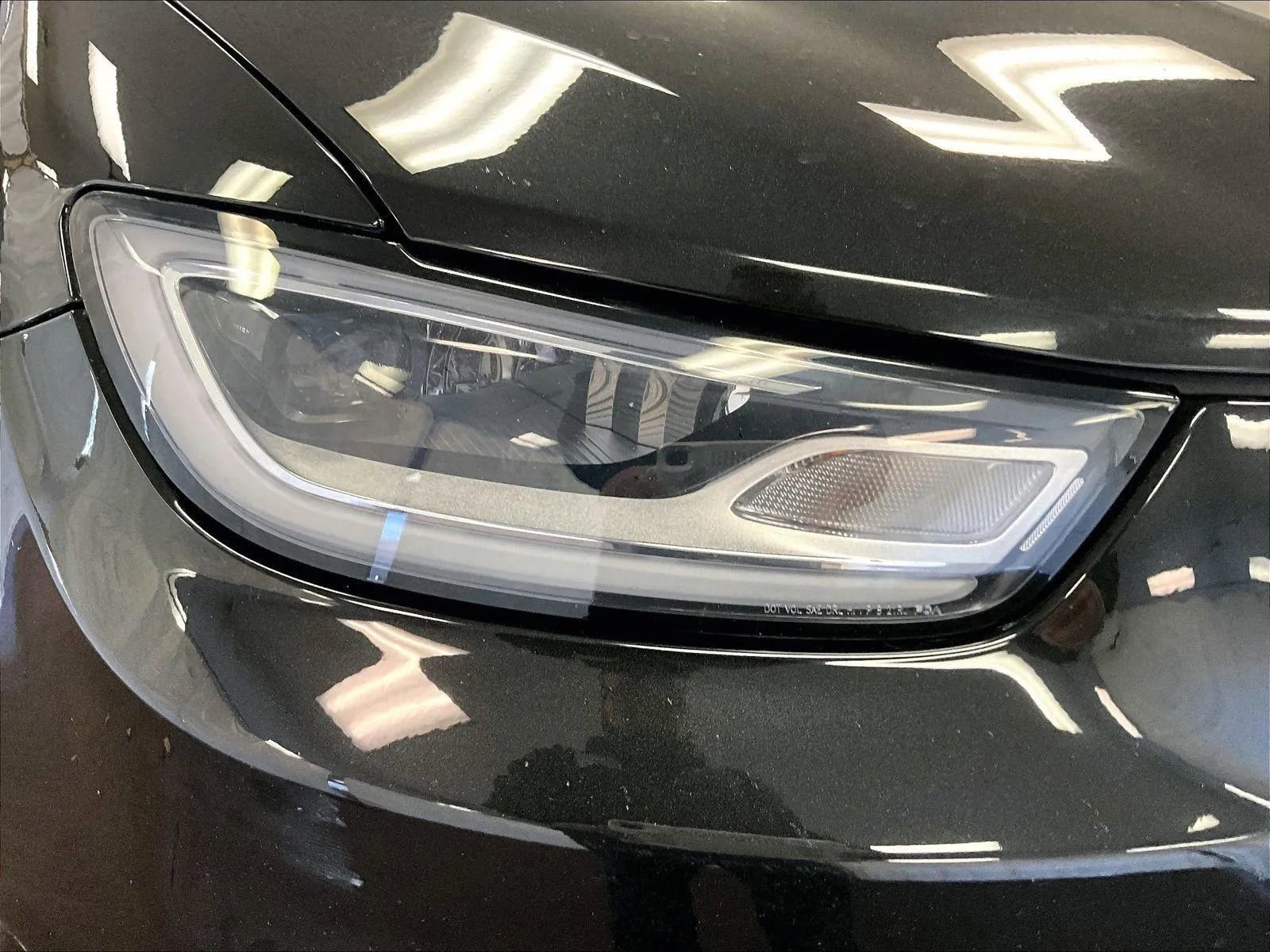 Used 2023 Chrysler Pacifica Limited image 28