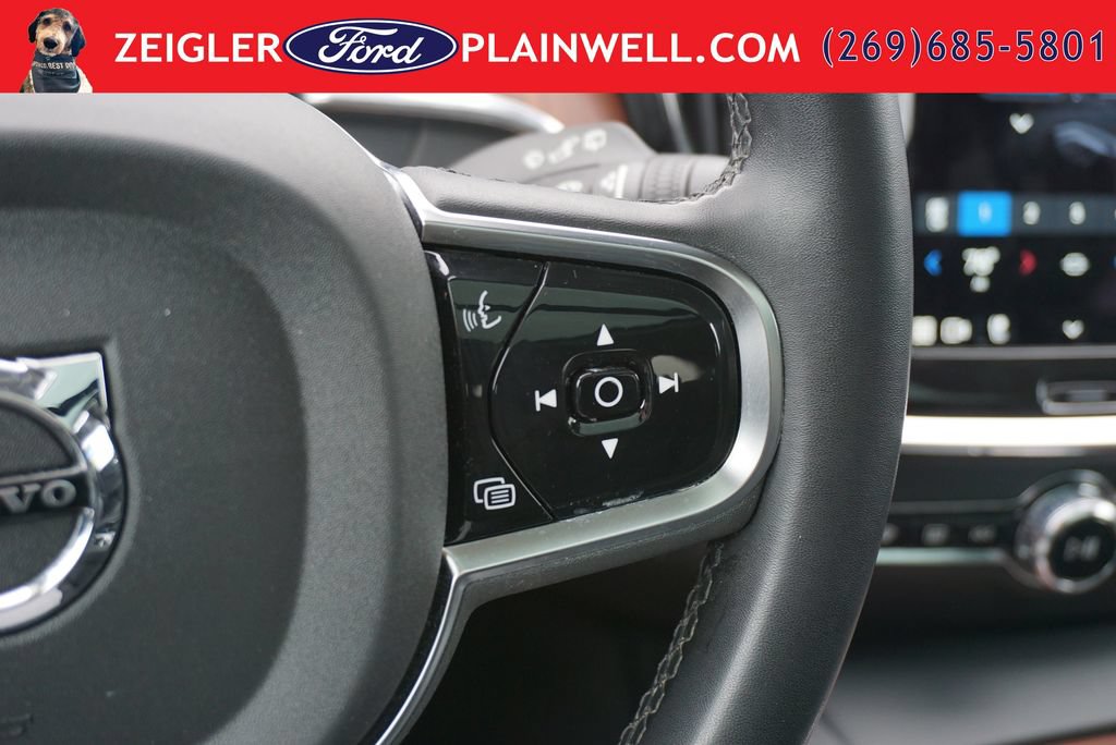 Used 2024 Volvo V60 B5 Cross Country Plus AWD/4WD image 27