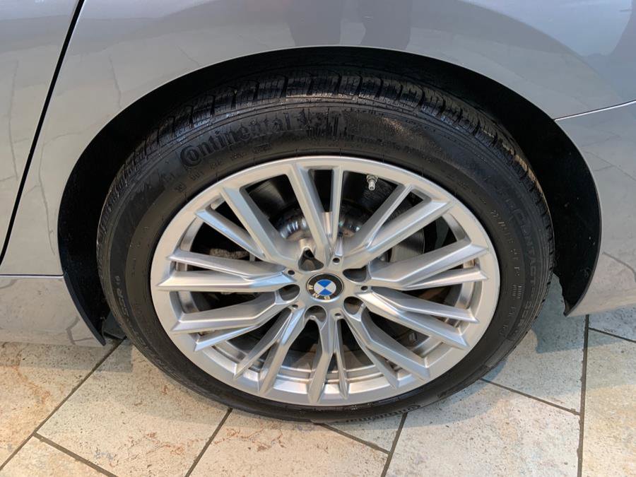 Used 2024 BMW 330i xDrive Sedan w/ Convenience Package image 12