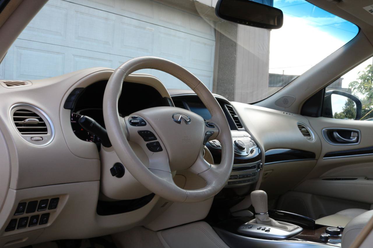 Used 2013 INFINITI JX35 AWD w/ Premium Pkg image 22