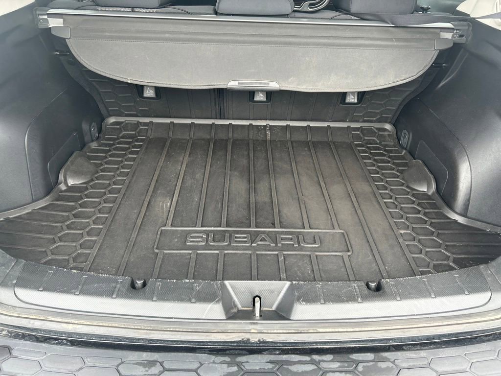 Used 2023 Subaru Crosstrek 2.0i Premium image 19