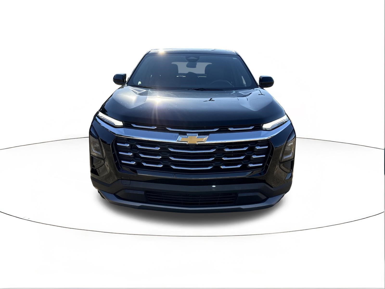 Used 2026 Chevrolet Equinox LT w/ Convenience Package II FWD image 8