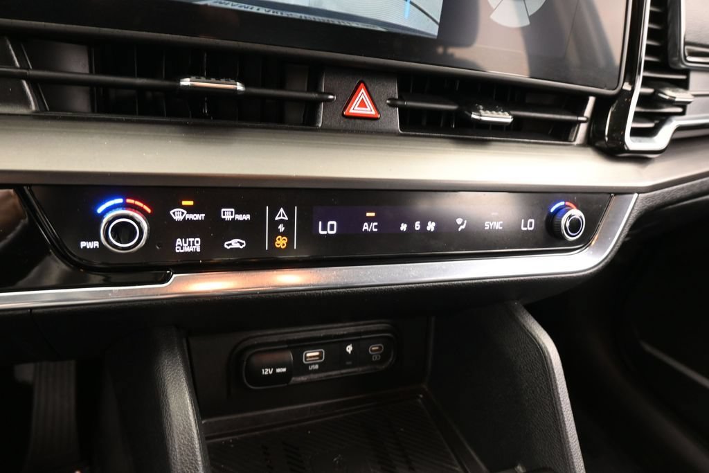 Used 2023 Kia Sportage EX FWD image 20