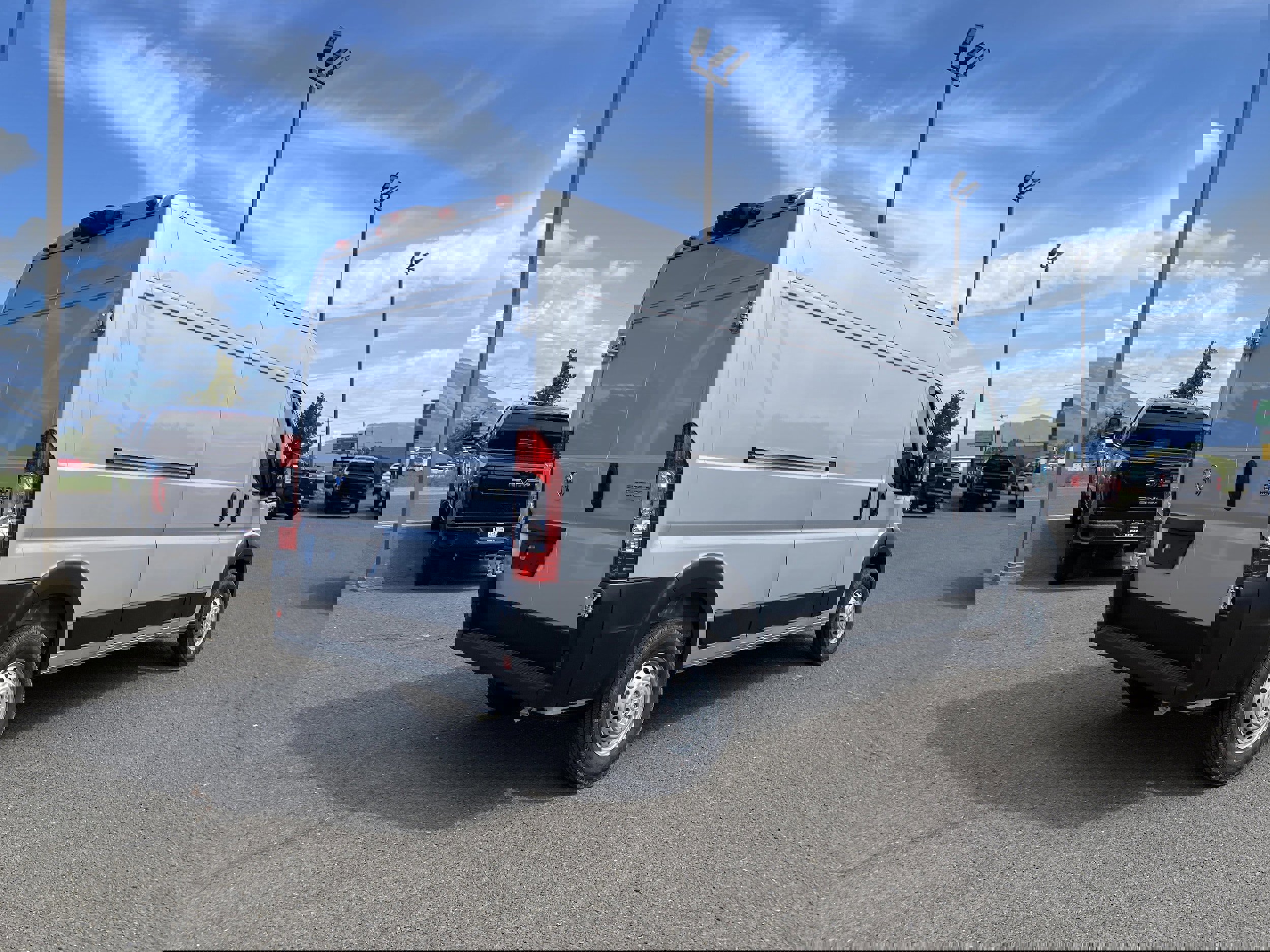 New 2025 RAM ProMaster 2500 w/ Convenience Group image 3