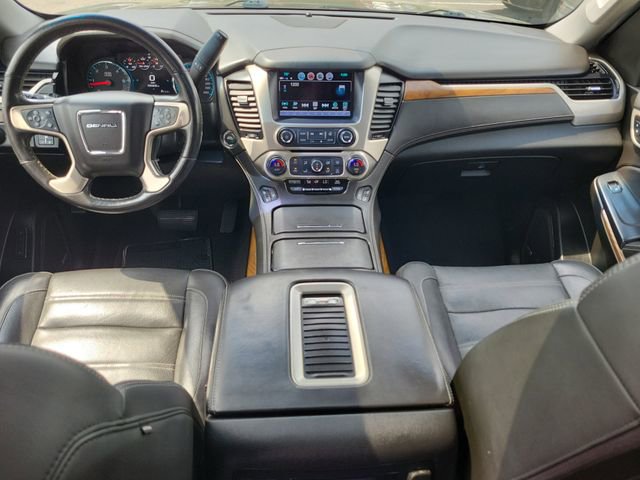 Used 2019 GMC Yukon XL Denali image 6