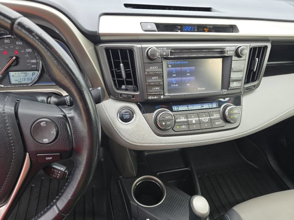 Used 2015 Toyota RAV4 Limited AWD/4WD image 34