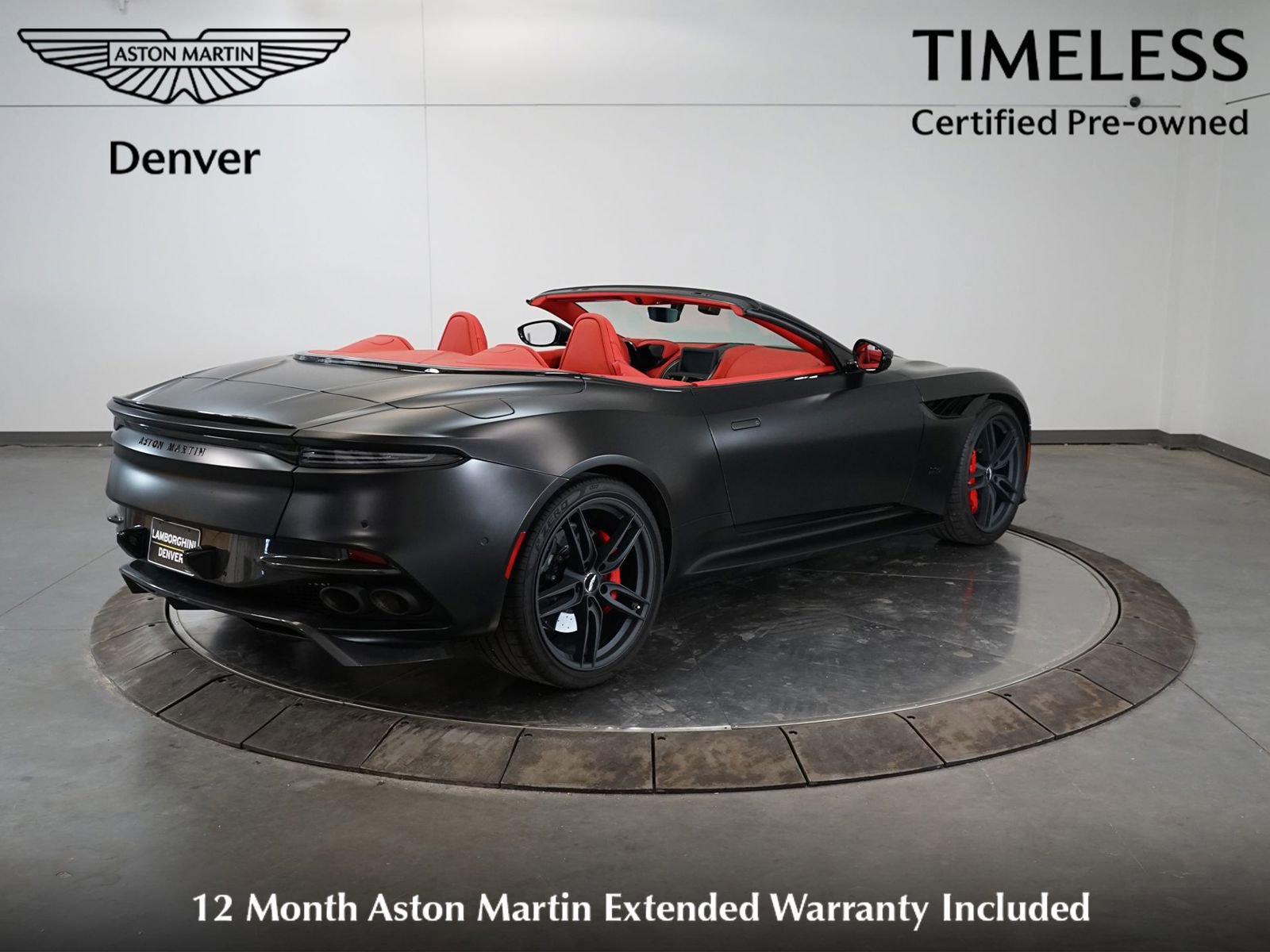 Used 2022 Aston Martin DBS Superleggera Volante image 5