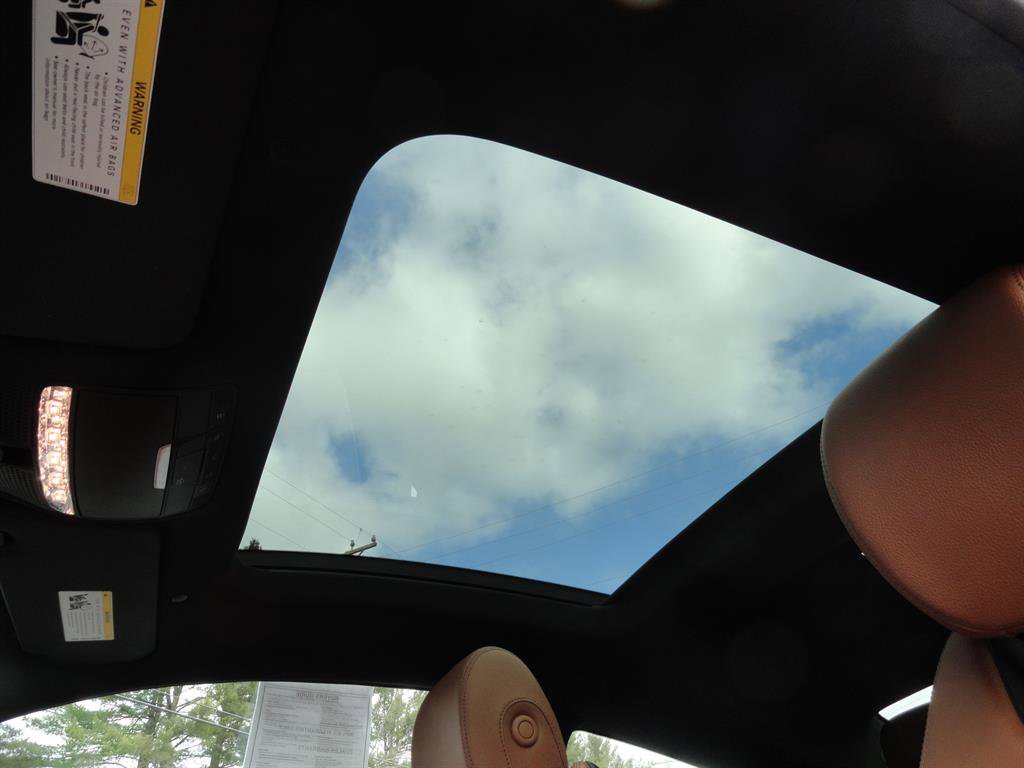 Used 2020 Mercedes-Benz C 300 4MATIC Coupe image 18