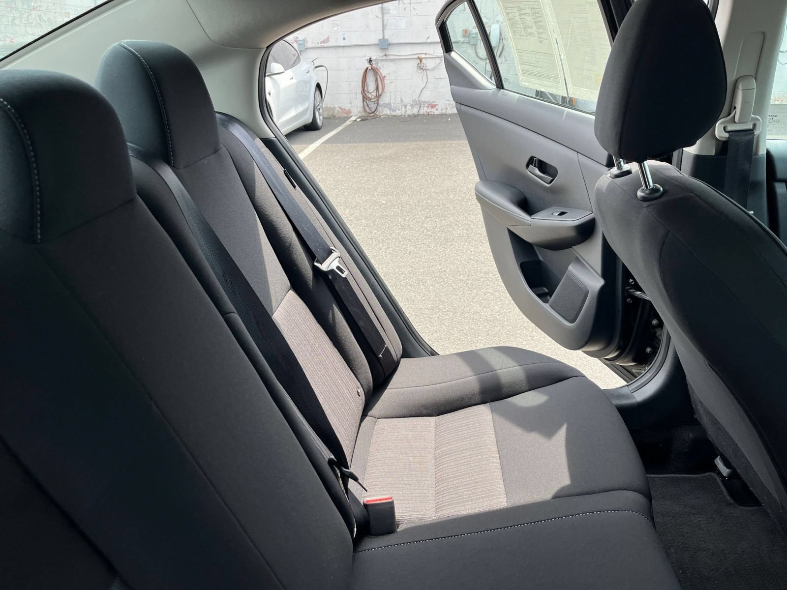 Used 2025 Nissan Sentra SV FWD image 36