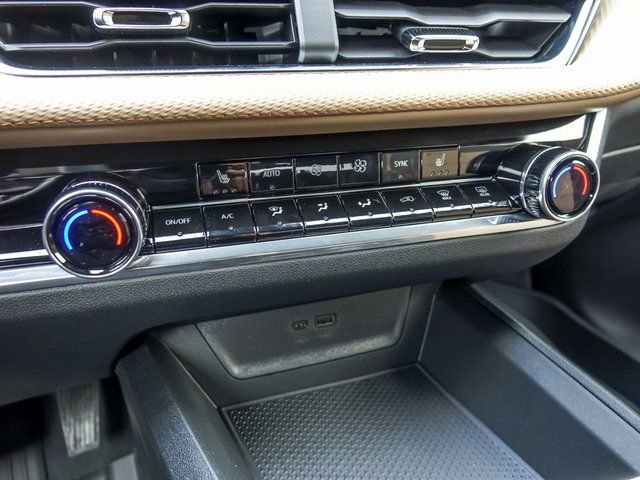 New 2026 Chevrolet Equinox ACTIV w/ LPO, Floor Liner Package image 25