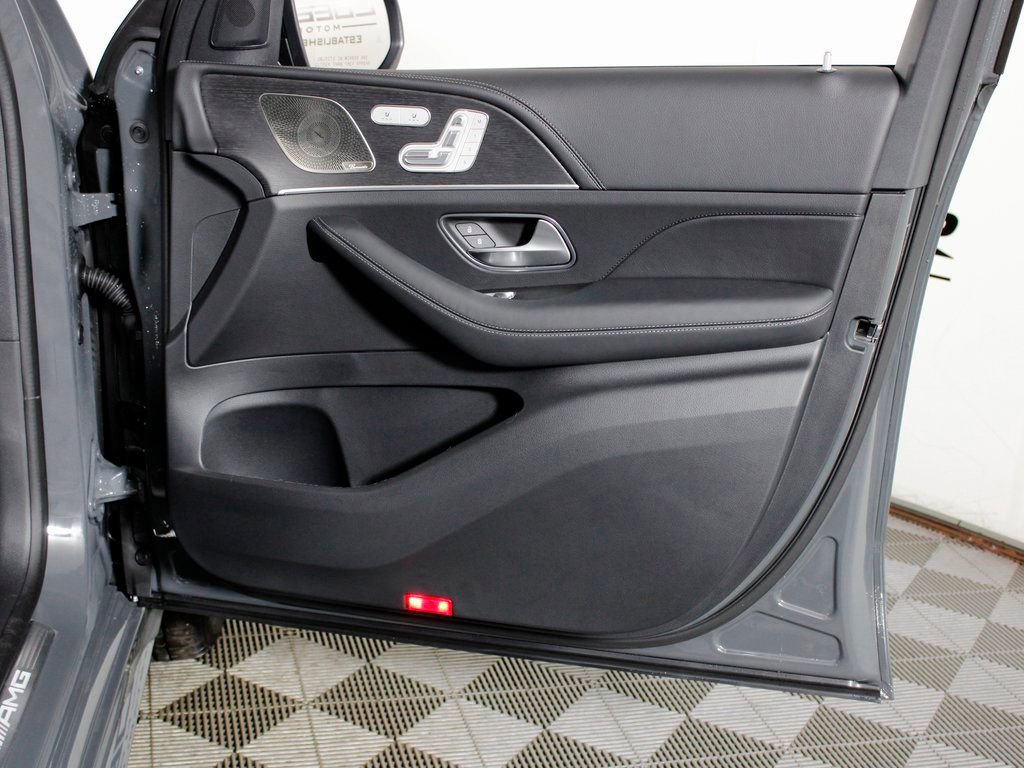 Certified 2026 Mercedes-Benz GLE 53 AMG 4MATIC image 31