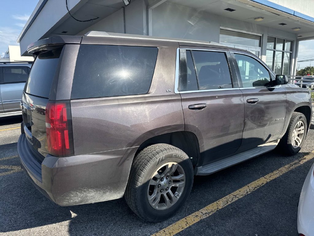 Used 2015 Chevrolet Tahoe LS RWD image 15