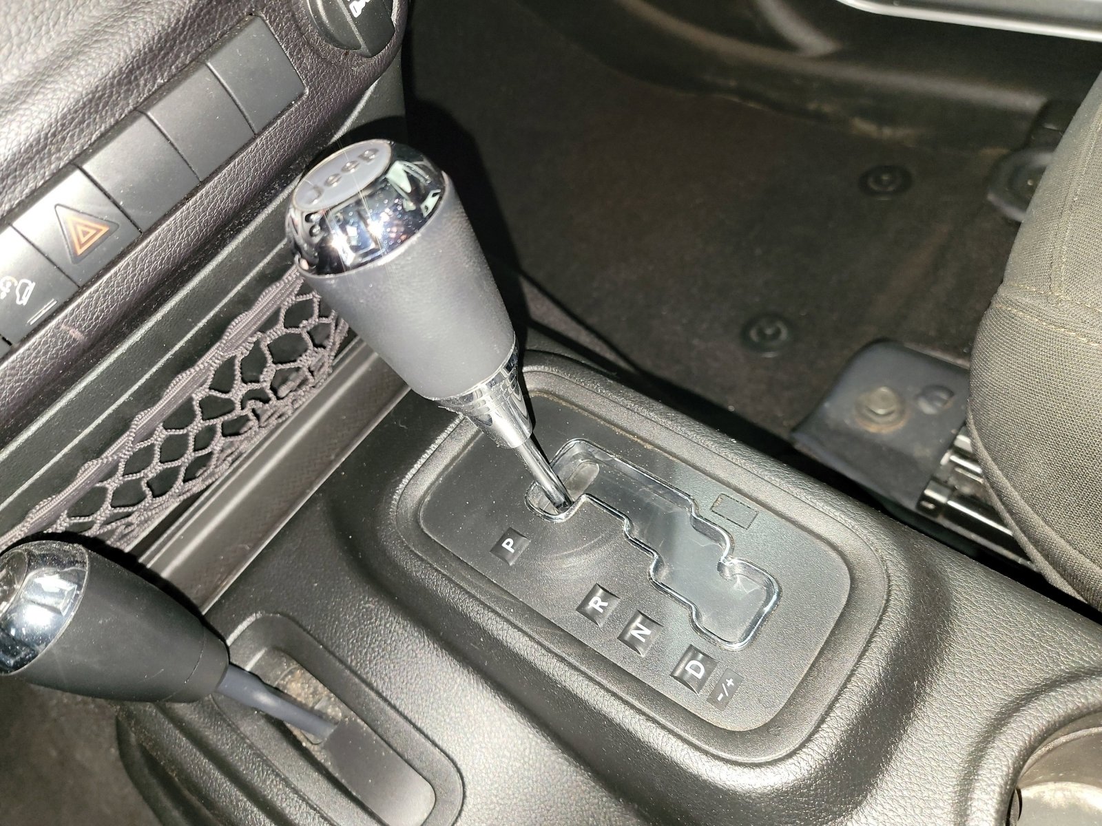 Used 2018 Jeep Wrangler Unlimited Sport image 26