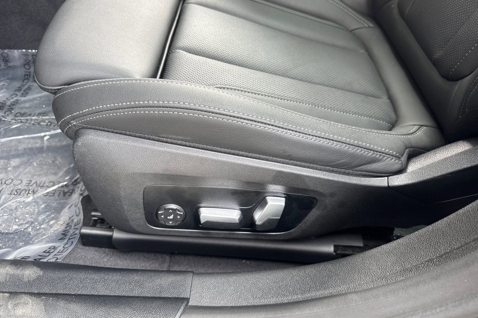 Certified 2023 BMW i4 eDrive35 RWD image 13