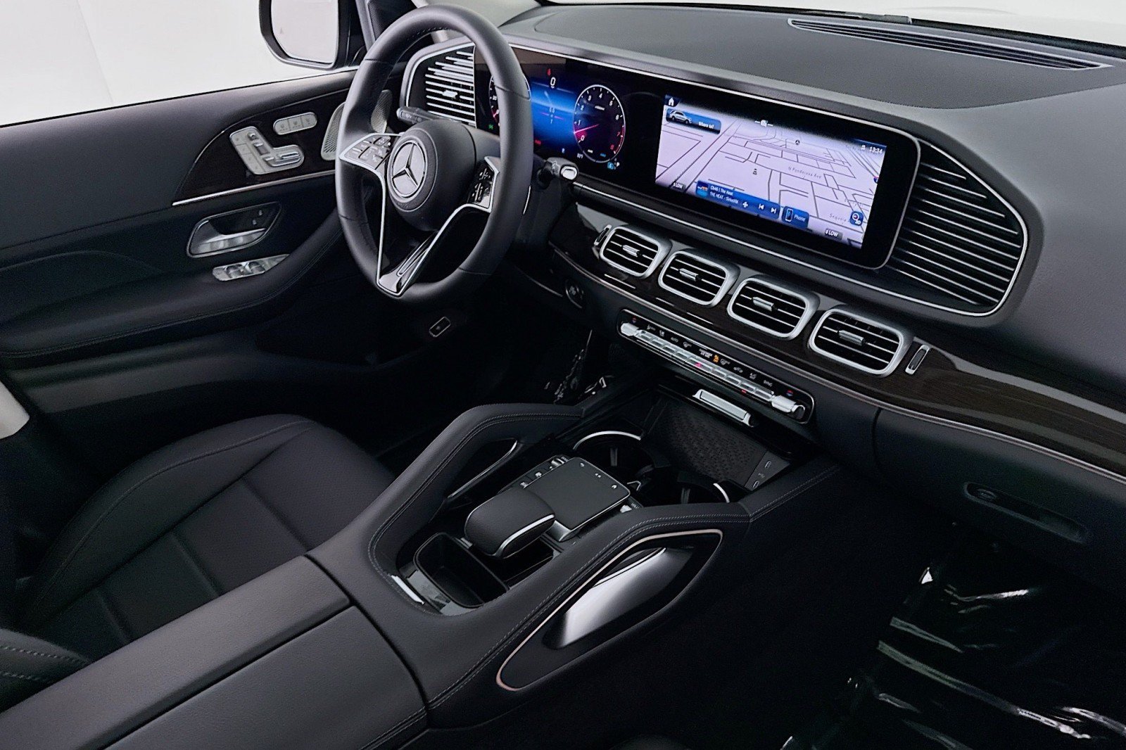 New 2026 Mercedes-Benz GLE 450 4MATIC image 15