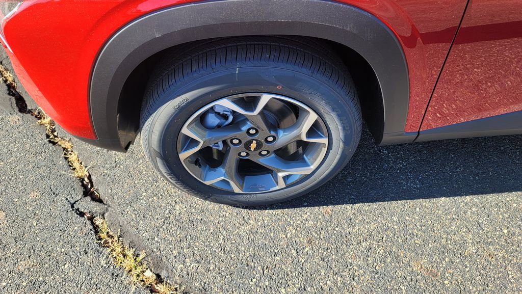 New 2026 Chevrolet Trax LT image 6