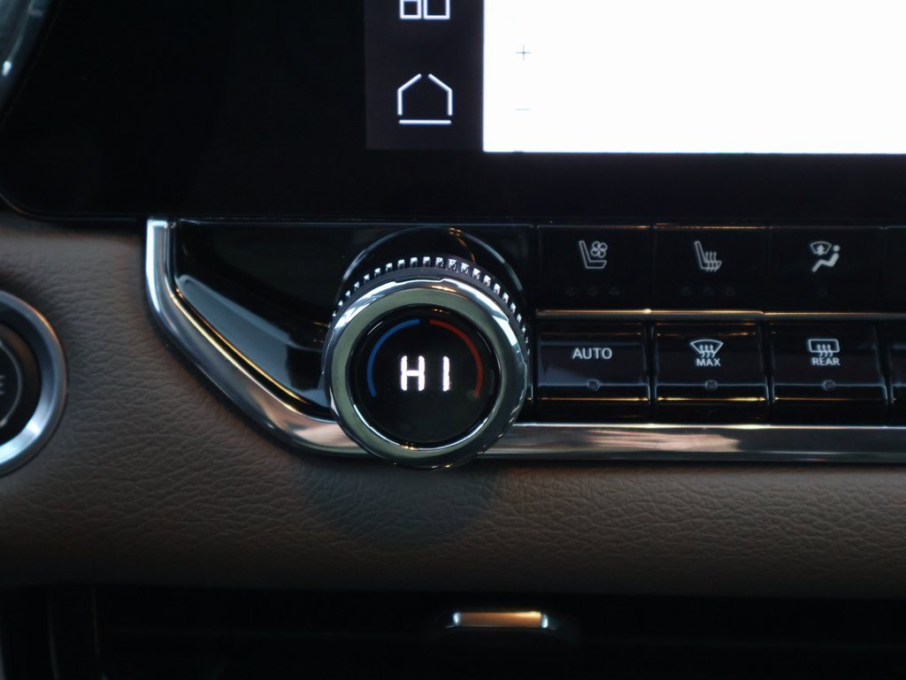 Used 2023 GMC Canyon Denali image 37