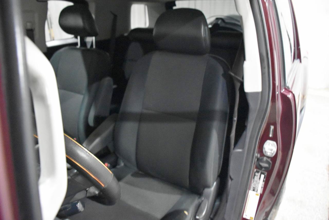 Used 2007 Toyota FJ Cruiser 2WD image 13