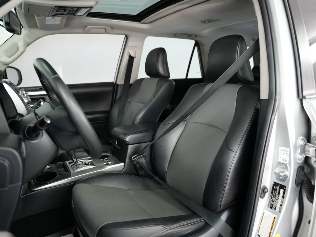 Used 2014 Toyota 4Runner SR5 Premium AWD/4WD image 44