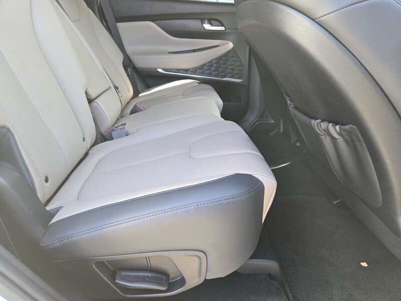 Used 2023 Hyundai Santa Fe SEL Premium AWD/4WD image 15