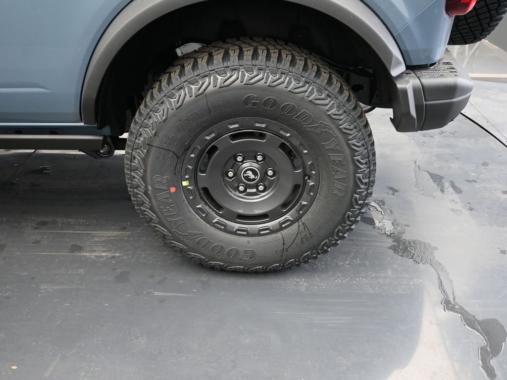 Used 2024 Ford Bronco Black Diamond image 13