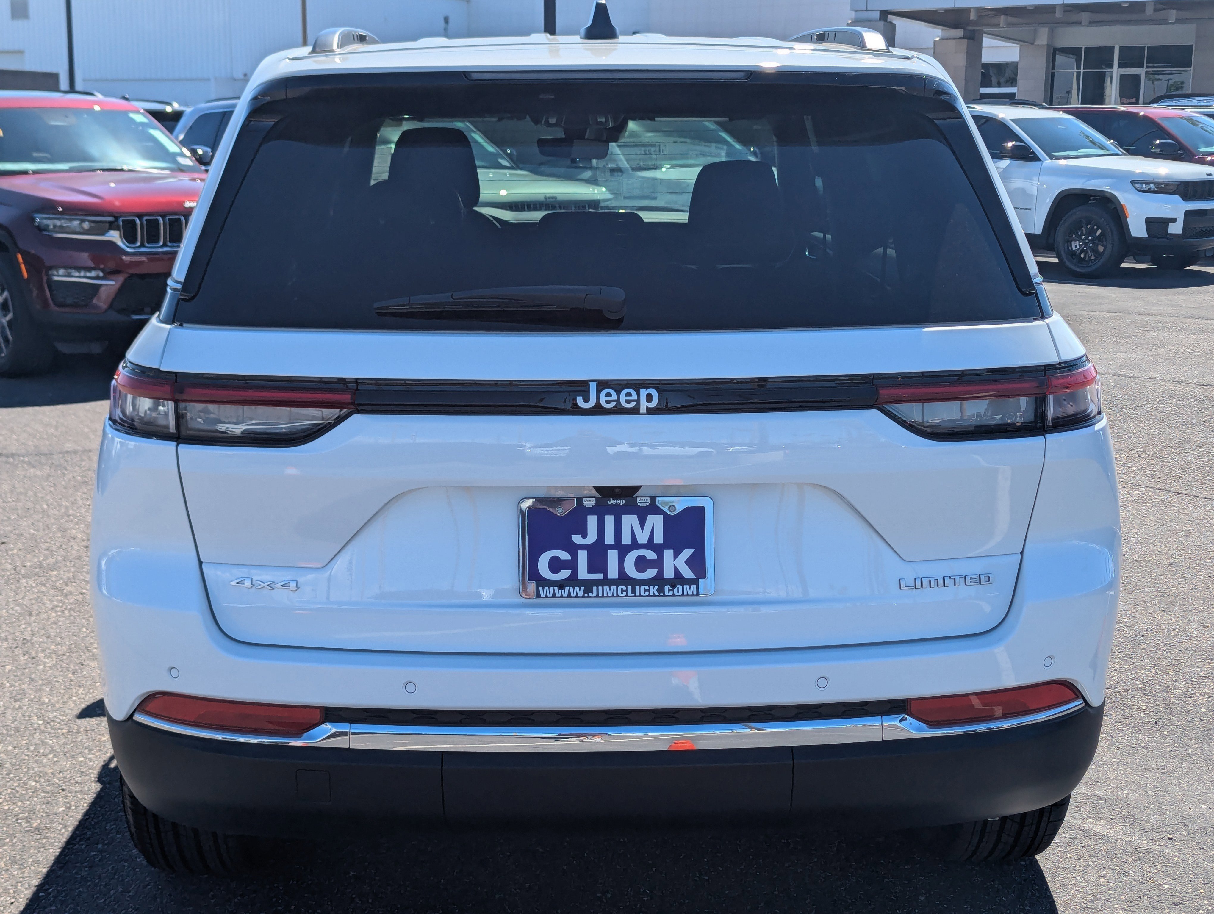 New 2025 Jeep Grand Cherokee Limited w/ Trailer Tow Package image 3