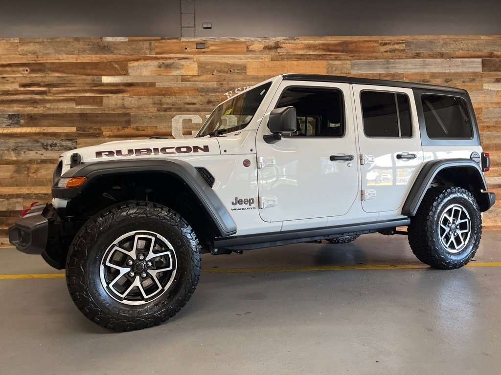 Used 2024 Jeep Wrangler Unlimited Rubicon image 7