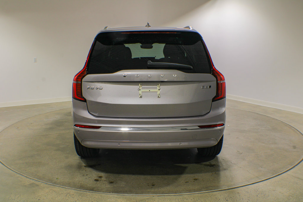 New 2026 Volvo XC90 B6 Ultra w/ Protection Package AWD/4WD image 4