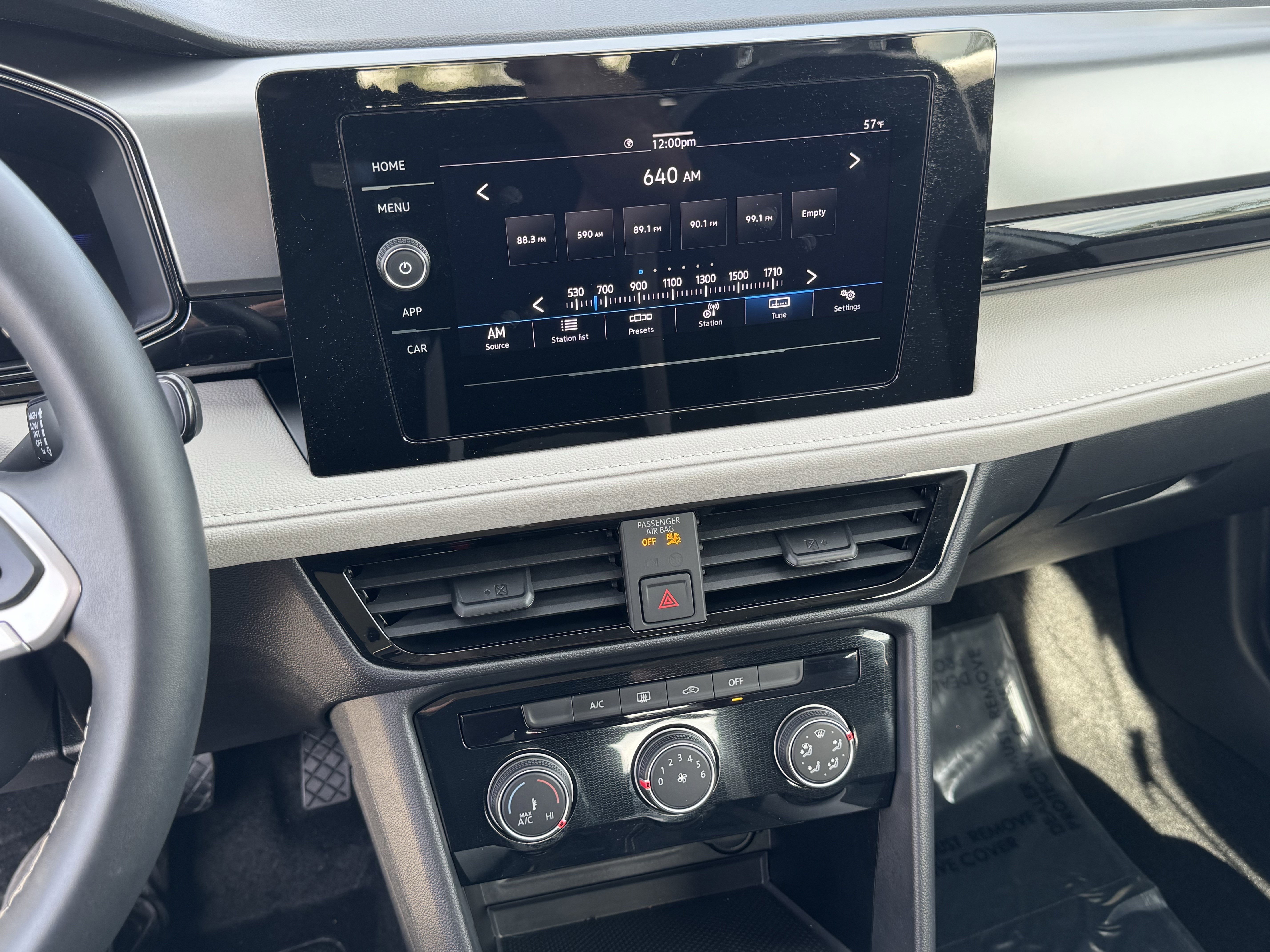 Used 2025 Volkswagen Taos S image 23