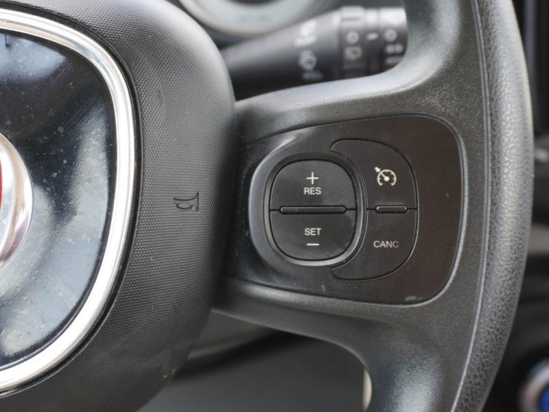 Used 2014 FIAT 500L Pop image 23