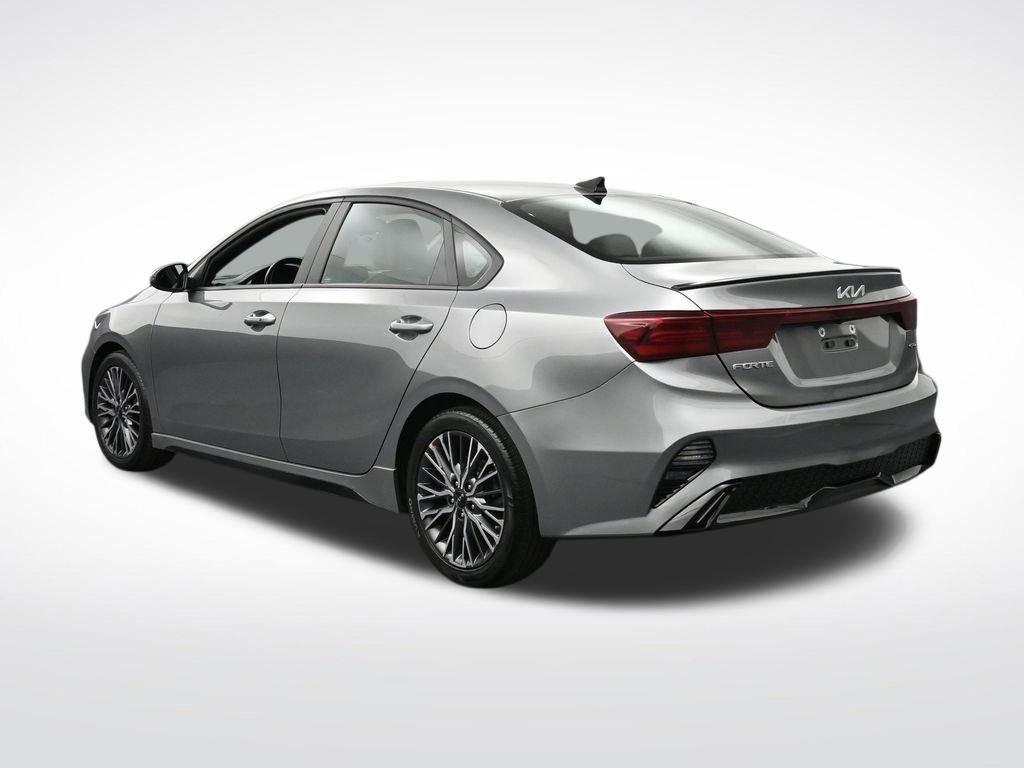 Used 2022 Kia Forte GT-Line w/ GT-Line Premium Package image 3